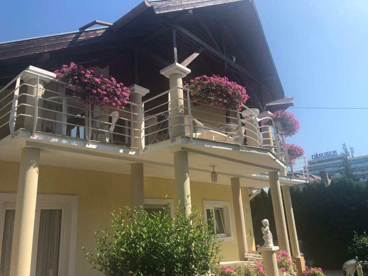 Villa Natalia Heviz Exterior photo